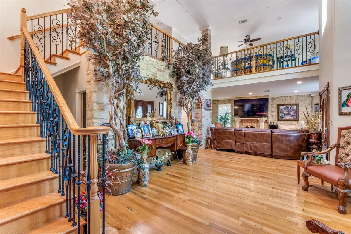 5402 Garland Avenue, Dallas, TX 75223 - Image #1