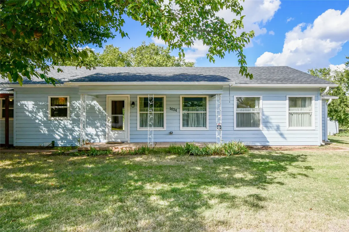 1634 Sandefer Street, Abilene, TX 79601 - Image #1