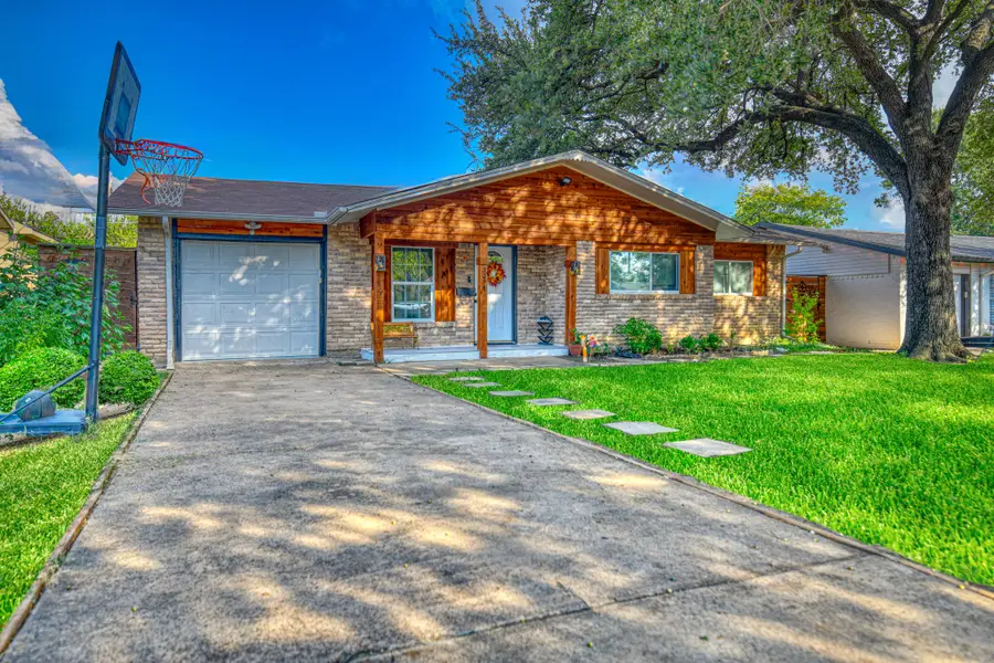 3214 Parker Street, Irving, TX 75062 - Image #2