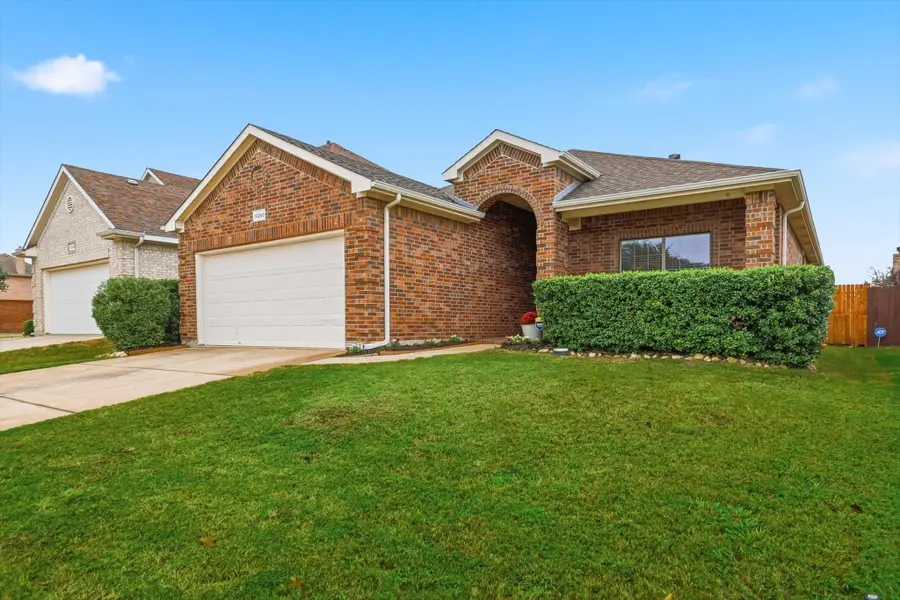 10260 Los Barros Trail, Fort Worth, TX 76177 - Image #2