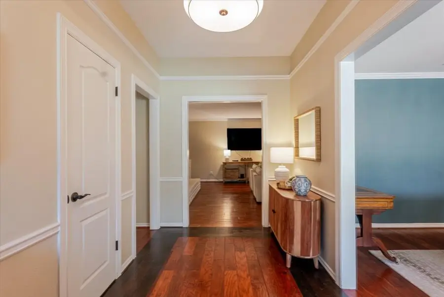 7017 Miramar Circle, Fort Worth, TX 76126 - Image #2