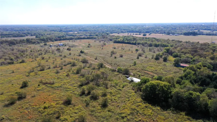 17686 N Us Highway 69, Whitewright, TX 75491 - Image #2