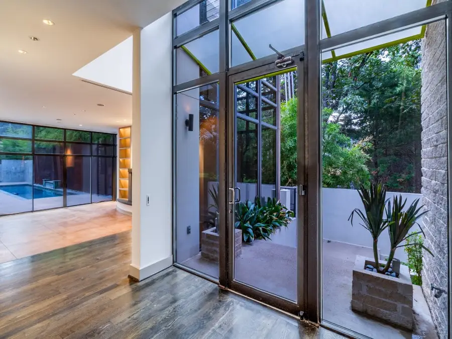 3818 Turtle Creek Drive, Dallas, TX 75219 - Image #3