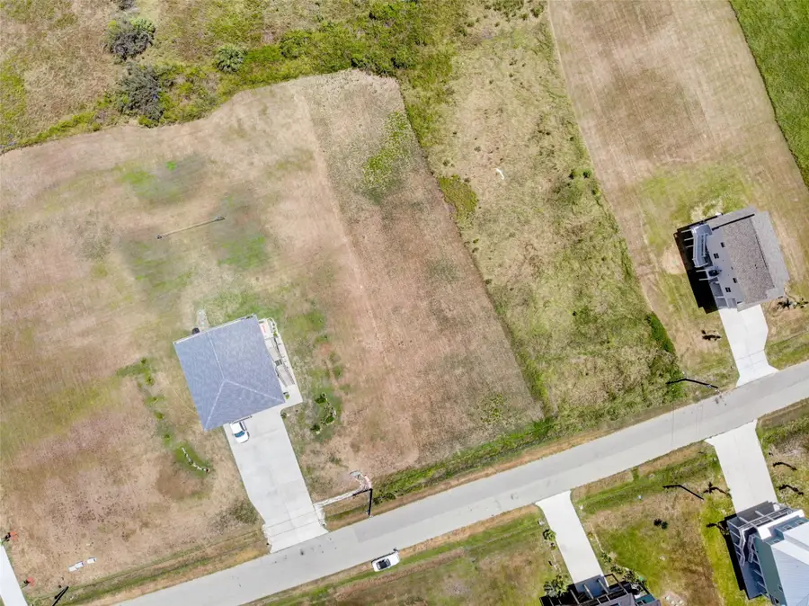 18047 Shaman Drive, Galveston, TX 77554 - Image #3