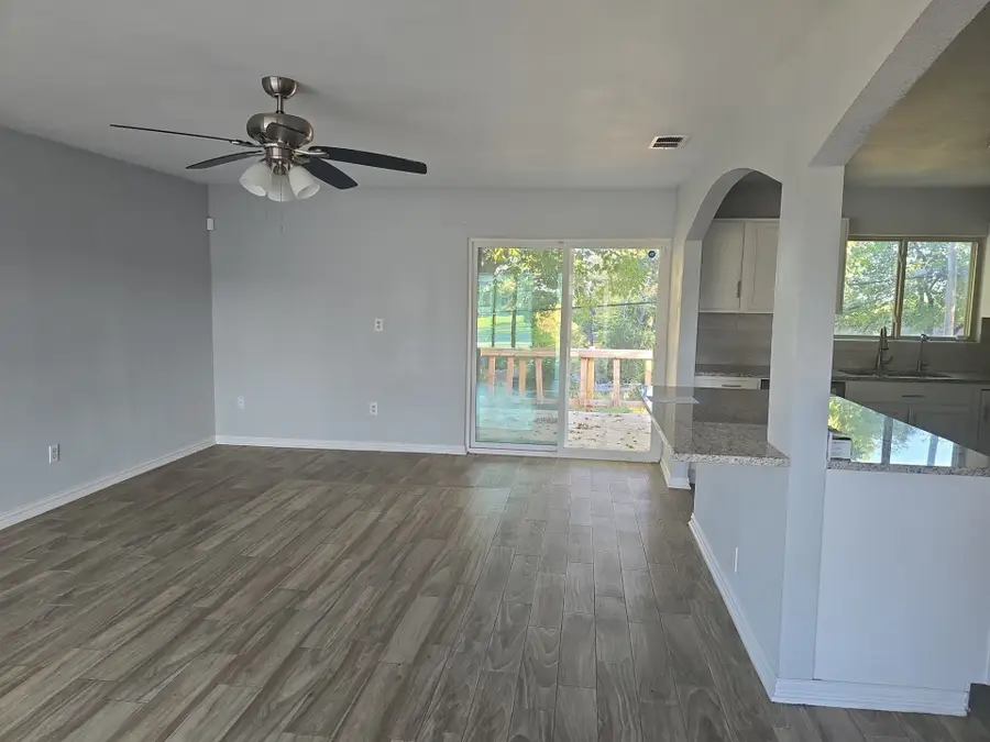 3727 Golden Hills Drive, Dallas, TX 75241 - Image #3