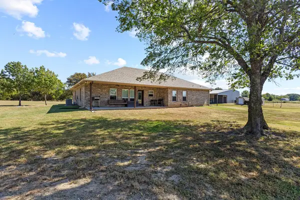 804 County Road 3615, Honey Grove, TX 75446