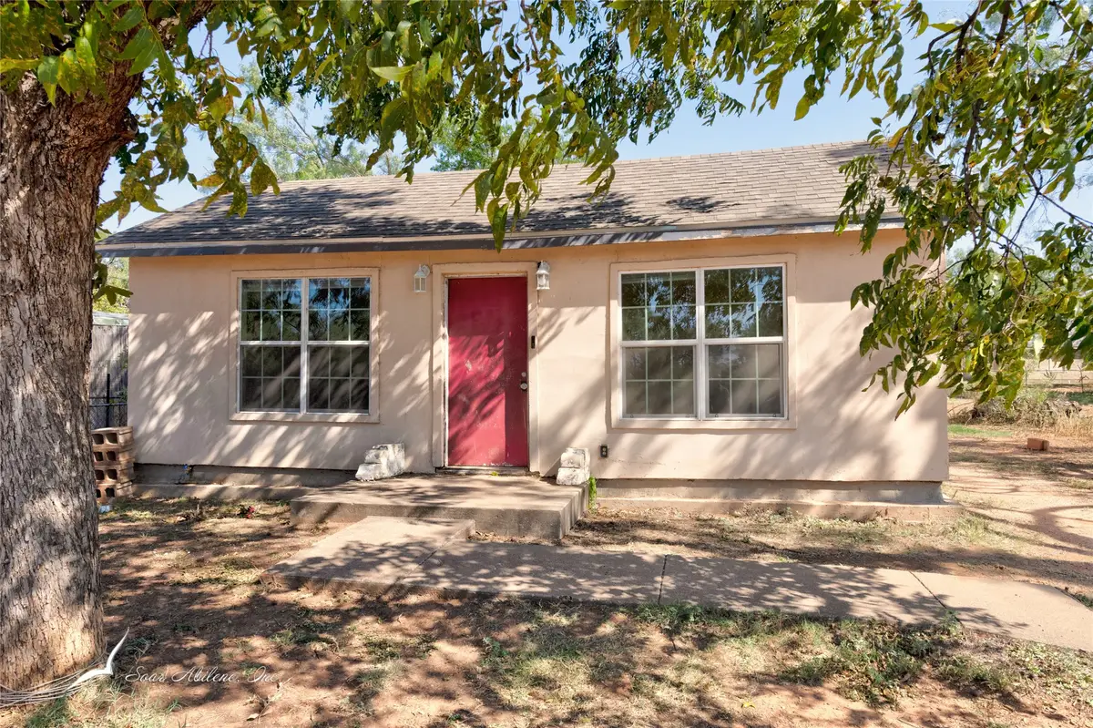 2425 Green Street, Abilene, TX 79603 - Image #1