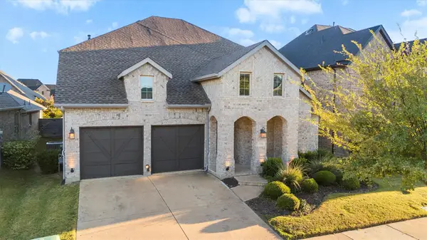 713 Field Crossing, Little Elm, TX 76227