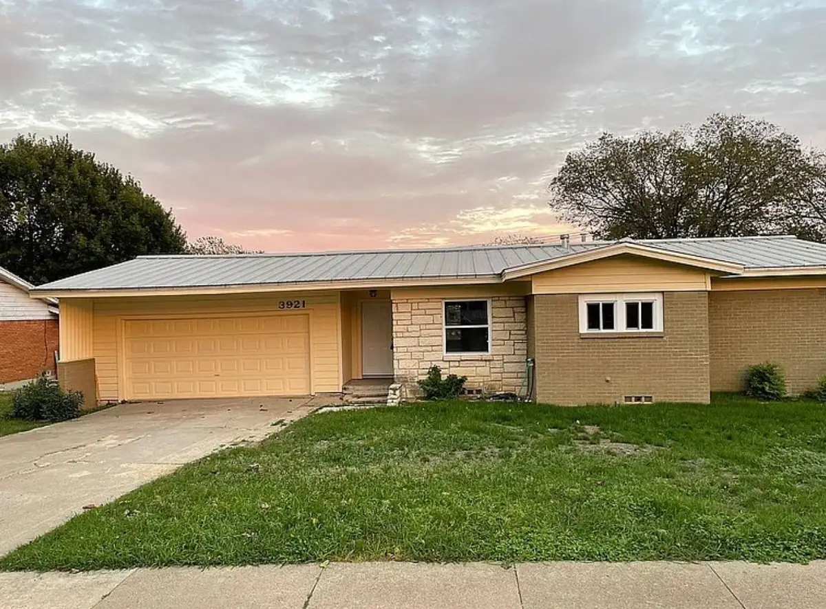 3921 Bonnie Drive, Fort Worth, TX 76116 - Image #1