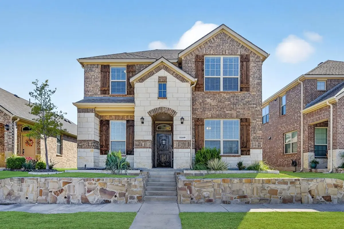 2209 Barx Drive, Little Elm, TX 75068 - Image #1