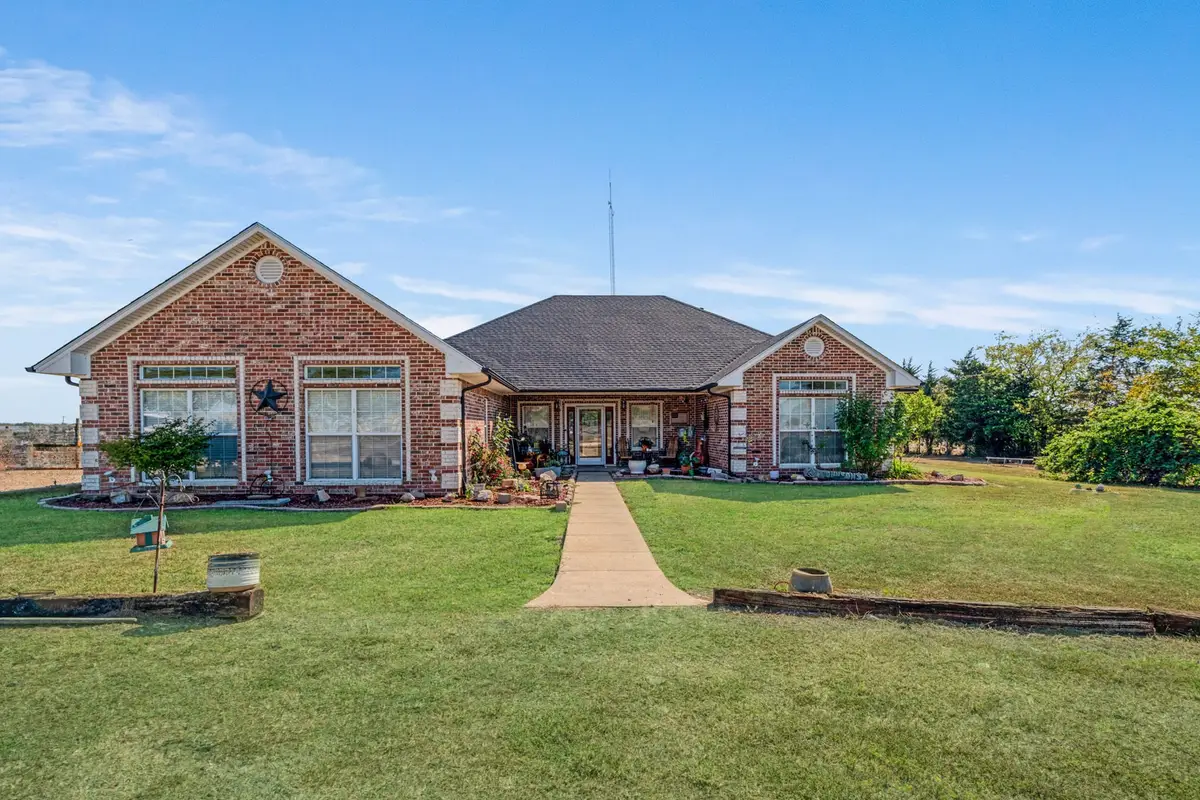 600 County Road 17050, Deport, TX 75435 - Image #1