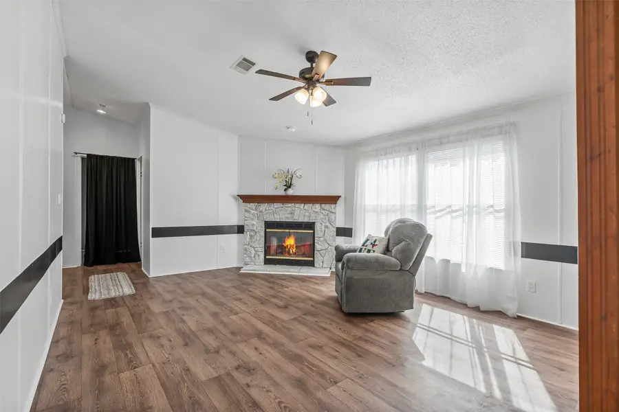 342 Rising View Court, Weatherford, TX 76085 - Image #2