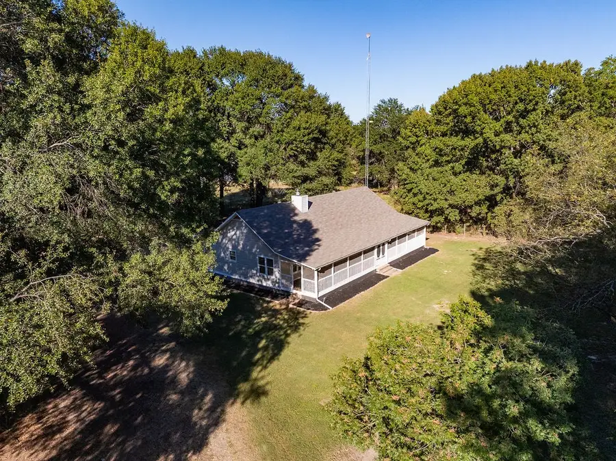213 County Road 2320, Telephone, TX 75488 - Image #2