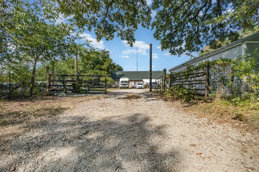 10774 County Road 3605, Quinlan, TX 75474 - Image #3