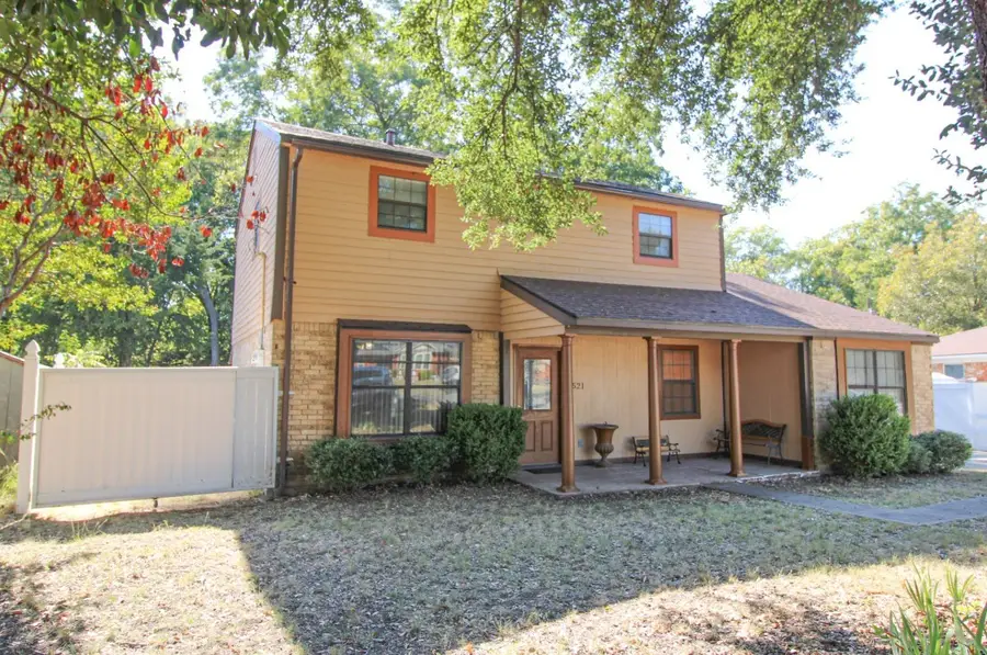 1521 W Springcrest Circle, Lancaster, TX 75134 - Image #3