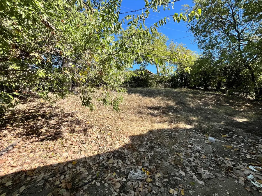 5816 Manhattan Drive, Fort Worth, TX 76107 - Image #2