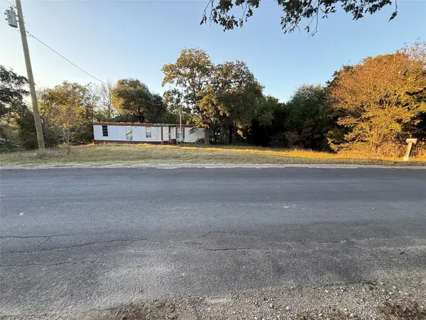 205 Water View Drive, Whitney, TX 76692