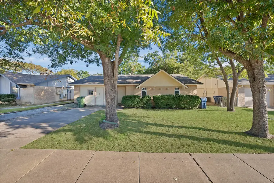 318 Nickens Road, Garland, TX 75043 - Image #2