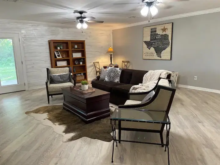 1402 Posey Brewer Road, Sunset, TX 76270 - Image #1