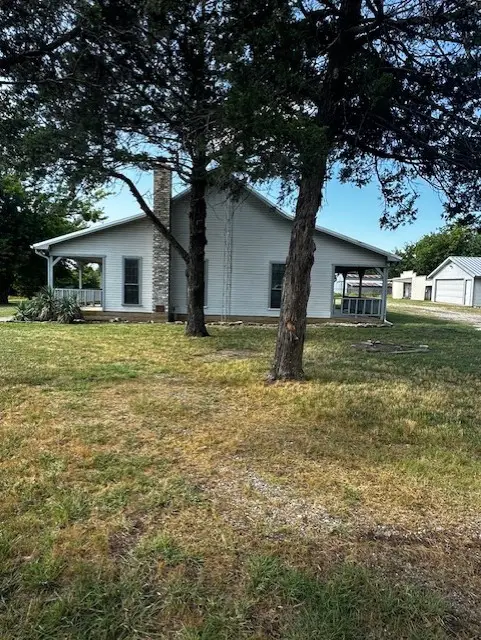 6294 Dugan Chapel Road, Bells, TX 75414 - Image #2