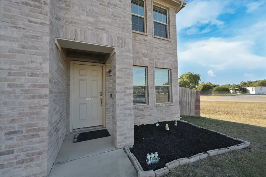 777 River Hill Lane, Fort Worth, TX 76114 - Image #3