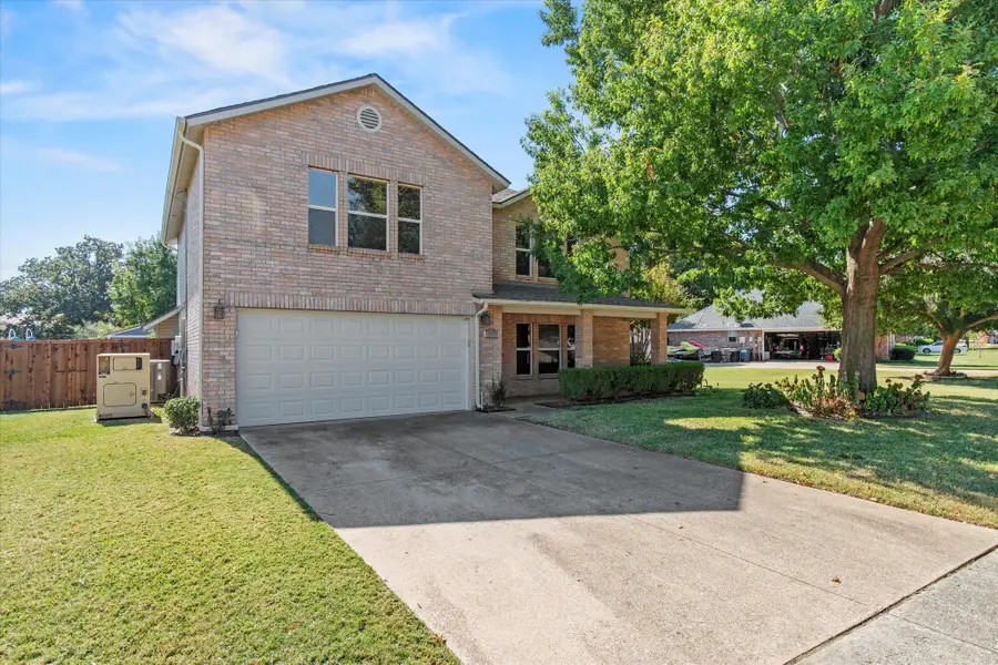 2201 Driskell Lane, Corinth, TX 76210 - Image #2