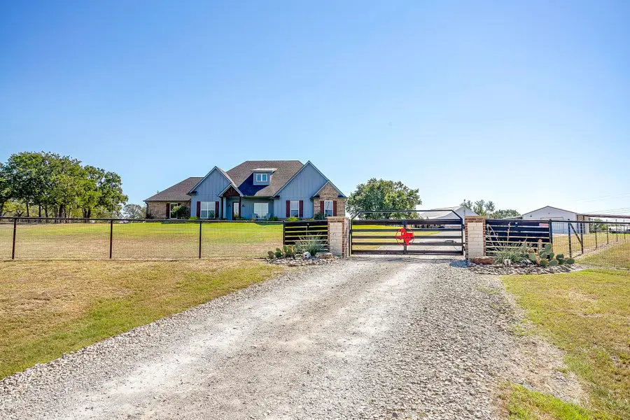 229 Oak Tree Court, Poolville, TX 76487 - Image #2