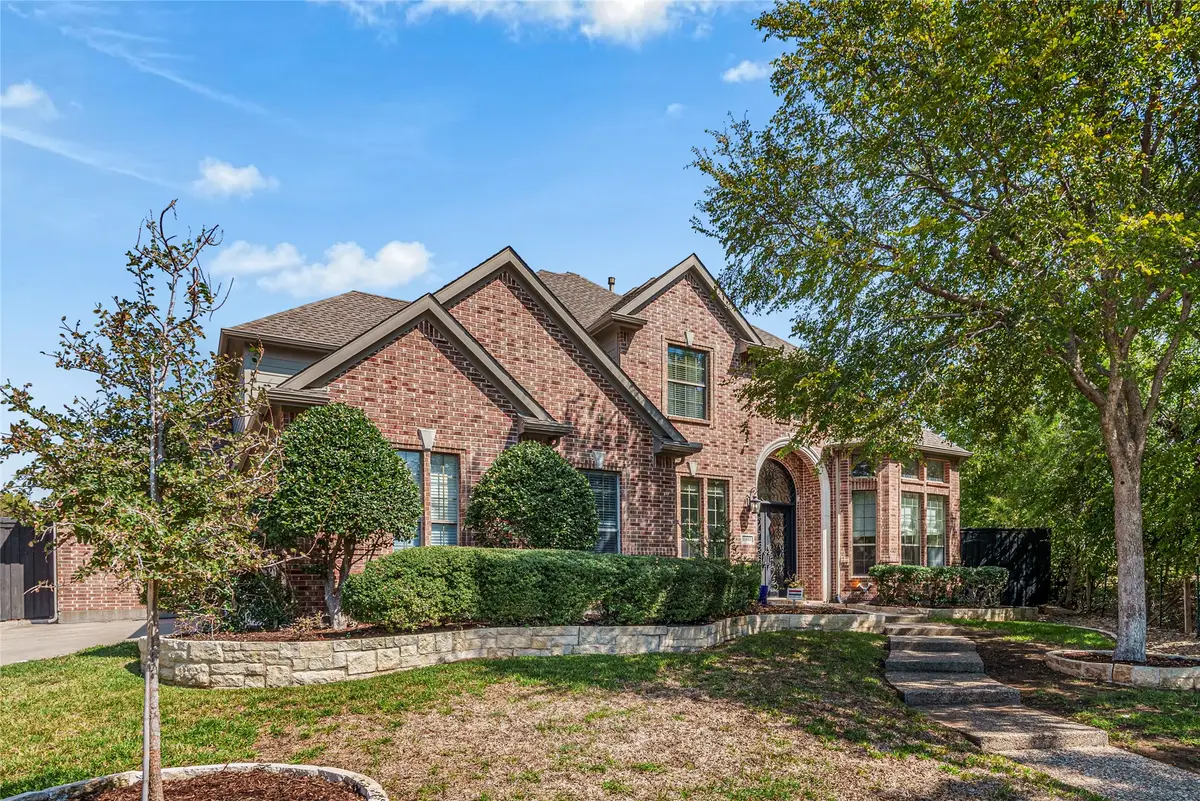 2545 Mosswood Drive, Carrollton, TX 75010 - Image #1