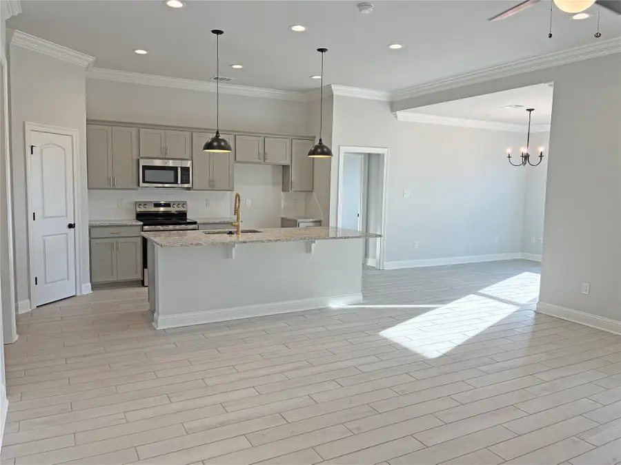 737 Crewe Lane, Bossier City, LA 71111 - #2