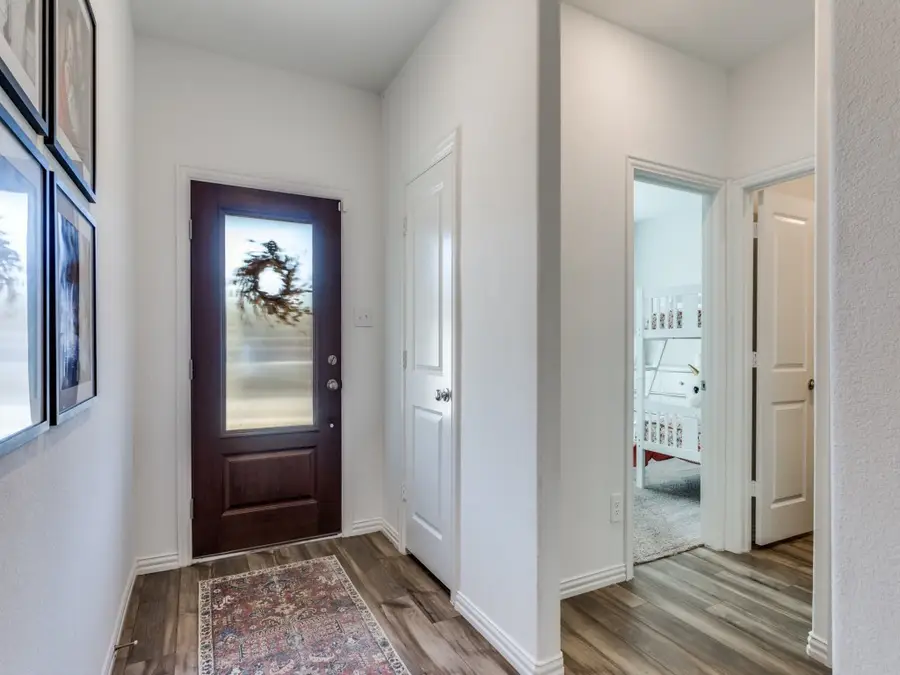 7037 Waterfowl Lane, Fort Worth, TX 76179 - Image #3