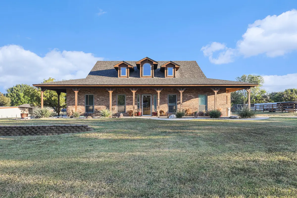 12384 J Rendon Road, Burleson, TX 76028 - Image #1