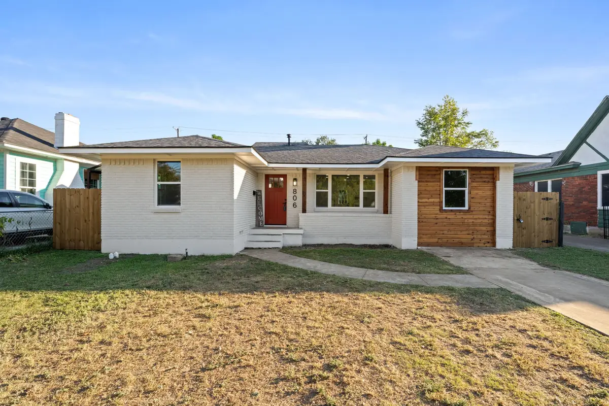 806 E Woodin Boulevard, Dallas, TX 75216 - Image #1