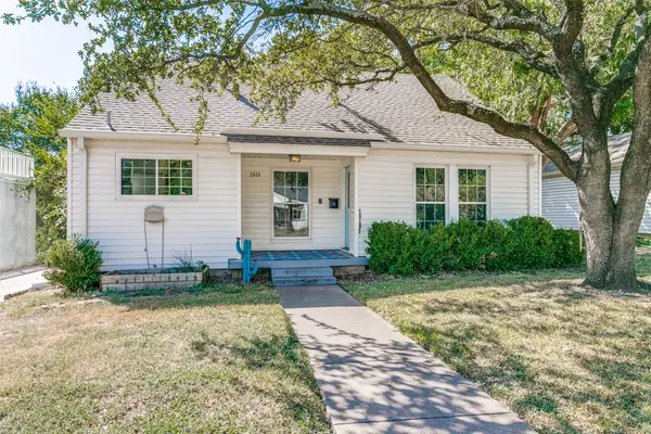 2528 Yucca Avenue, Fort Worth, TX 76111