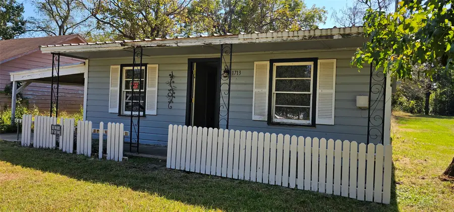 1713 W Frank Street, Grand Saline, TX 75140 - Image #2