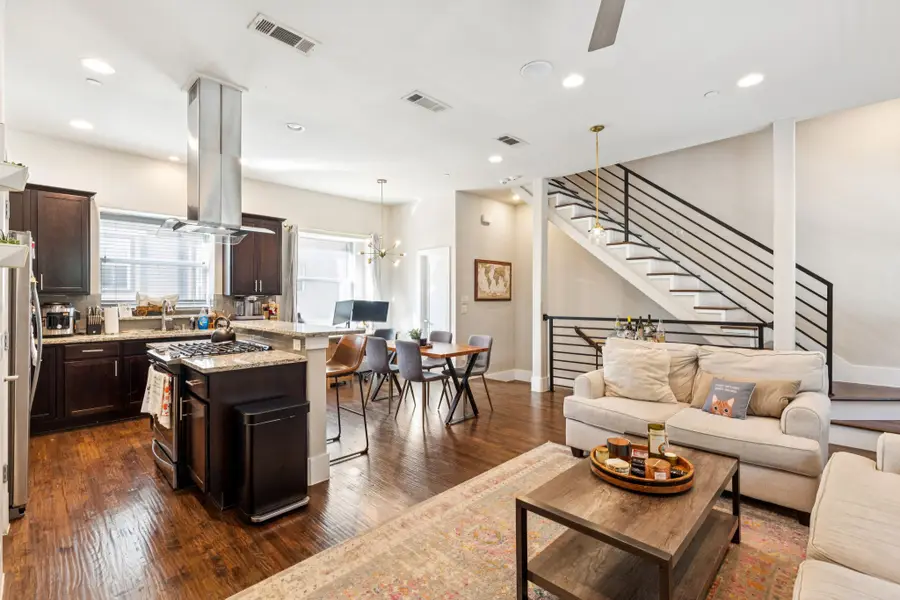 5820 Bryan Parkway #10, Dallas, TX 75206 - Image #2