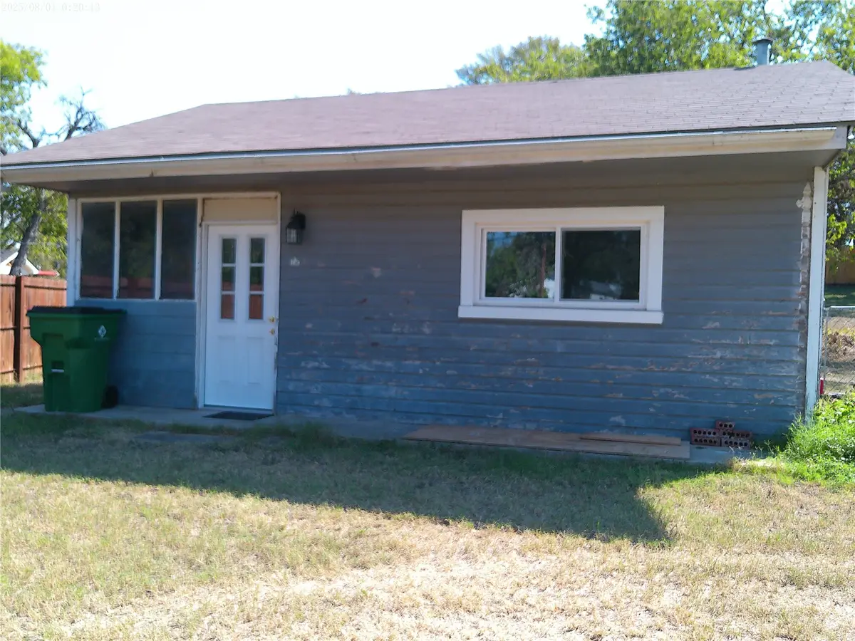 2264 Fritz Allen Street, Sansom Park, TX 76114 - Image #1