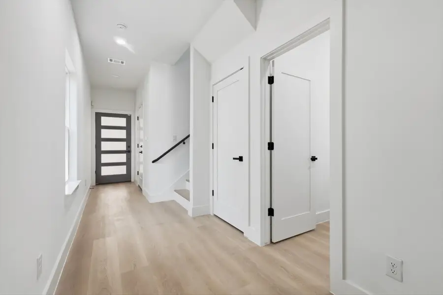 2530 Lowery Street, Dallas, TX 75215 - Image #3