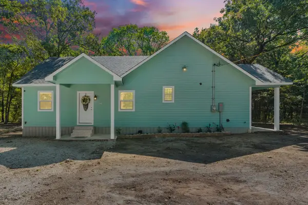 2115 Dove Drive, Quinlan, TX 75474