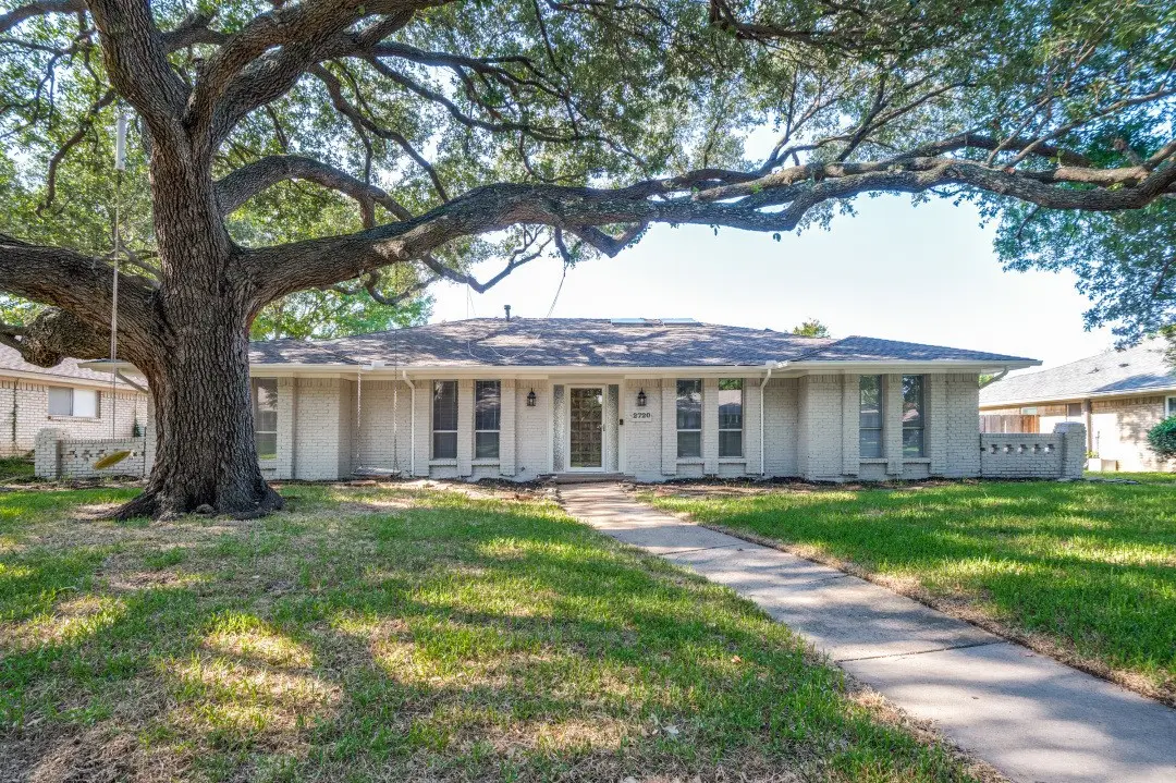 2720 Grandview Drive, Plano, TX 75075 - Image #1