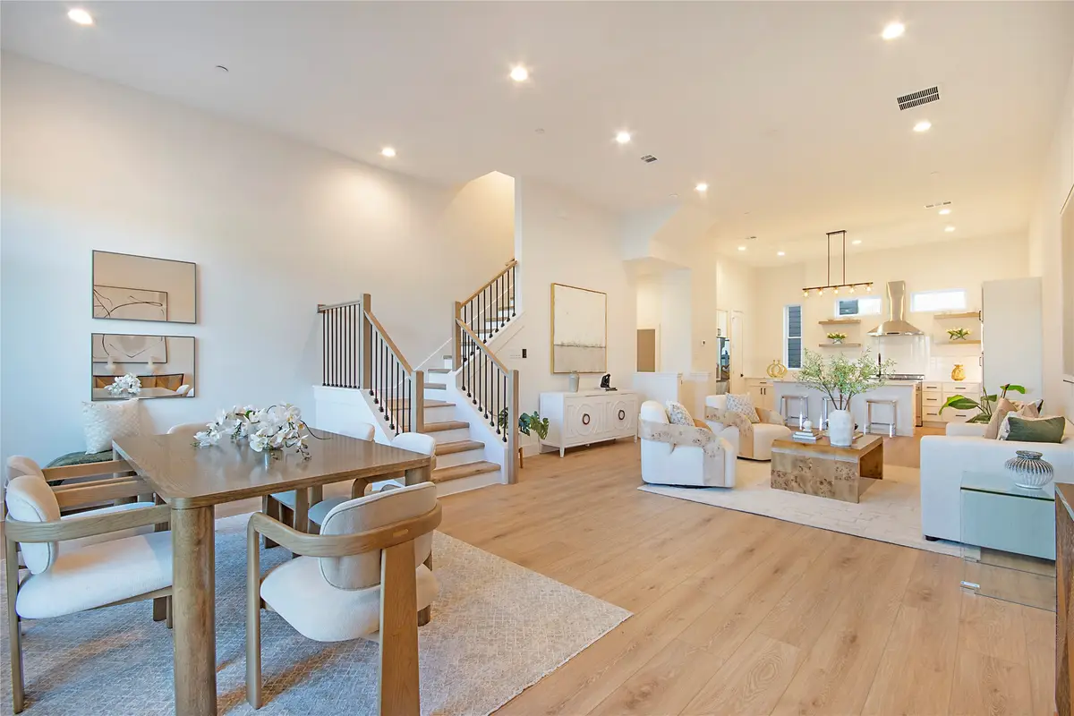 2203 Hondo Avenue #103, Dallas, TX 75219 - Image #1