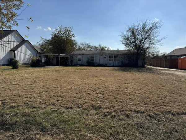 1658 Brookview Drive, Lancaster, TX 75146
