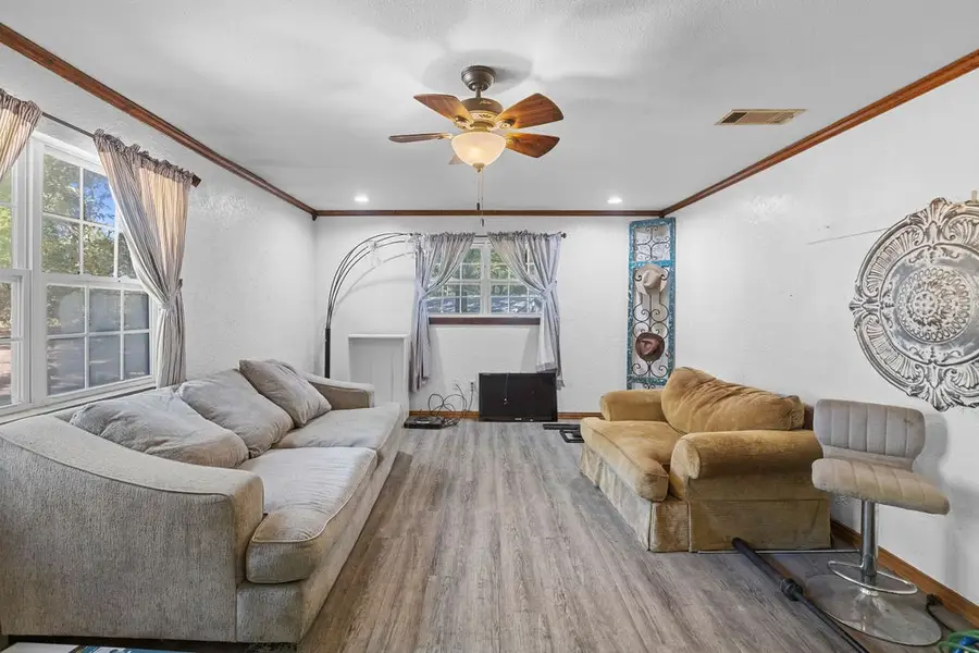 3224 County Road 2225, Ivanhoe, TX 75447 - Image #3