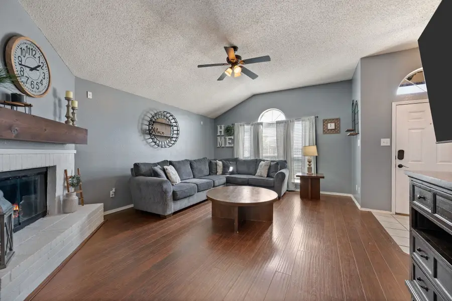 5603 Alicante Drive, Arlington, TX 76017 - Image #3