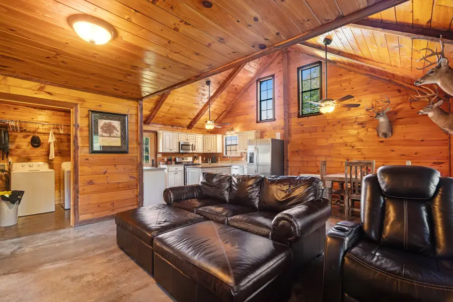 74 County Road 44050, Powderly, TX 75473 - Image #3