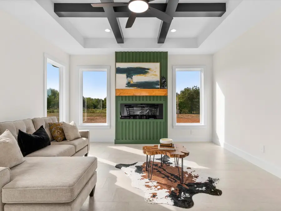 1623 County Road 4764, Boyd, TX 76023 - Image #3