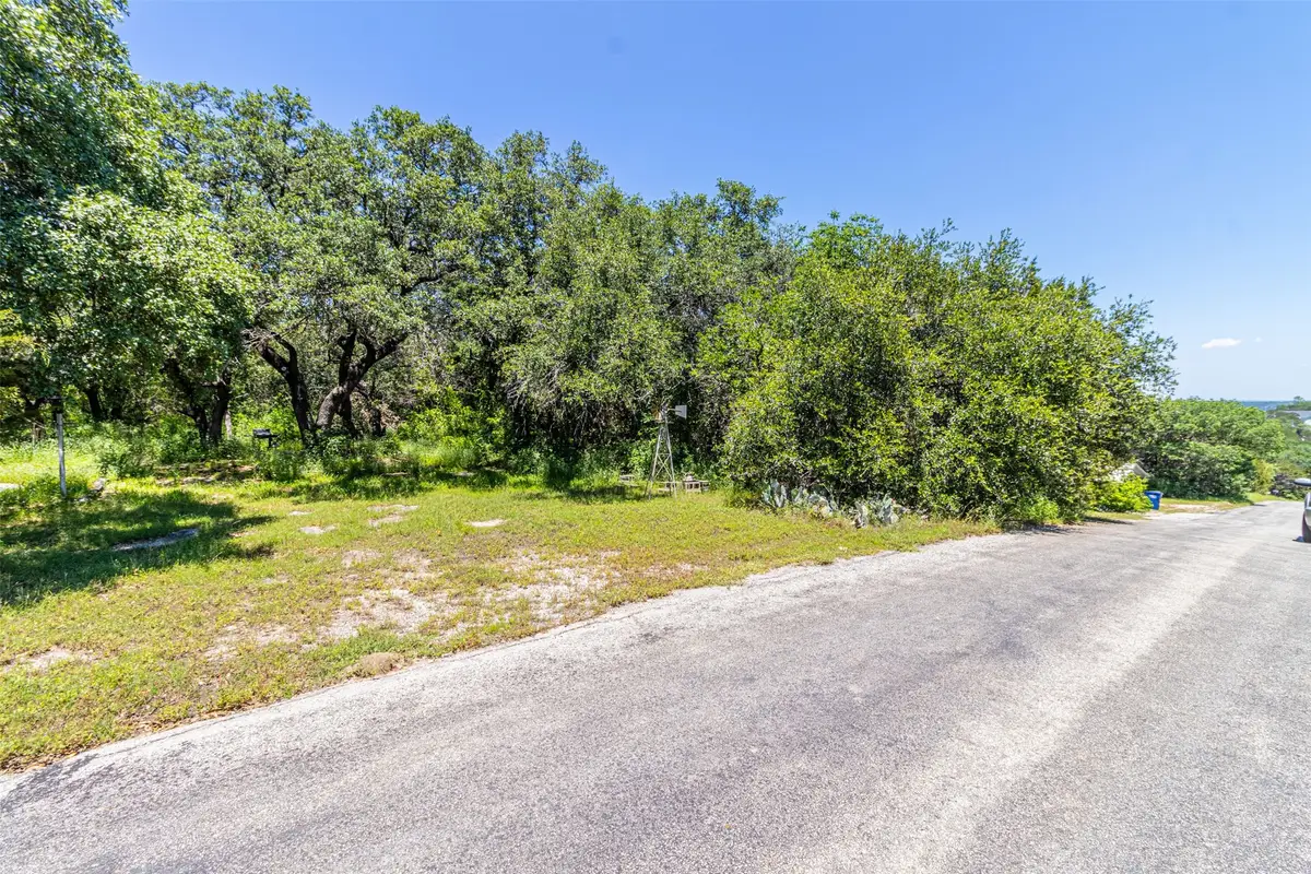 2718 N Mountain View Road, Granbury, TX 76048 - Image #1