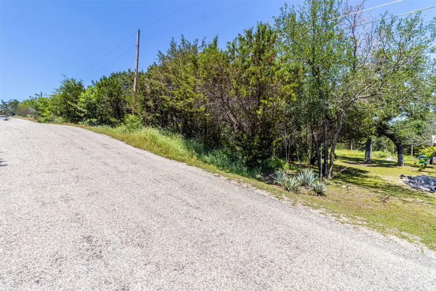 2718 N Mountain View Road, Granbury, TX 76048 - Image #3