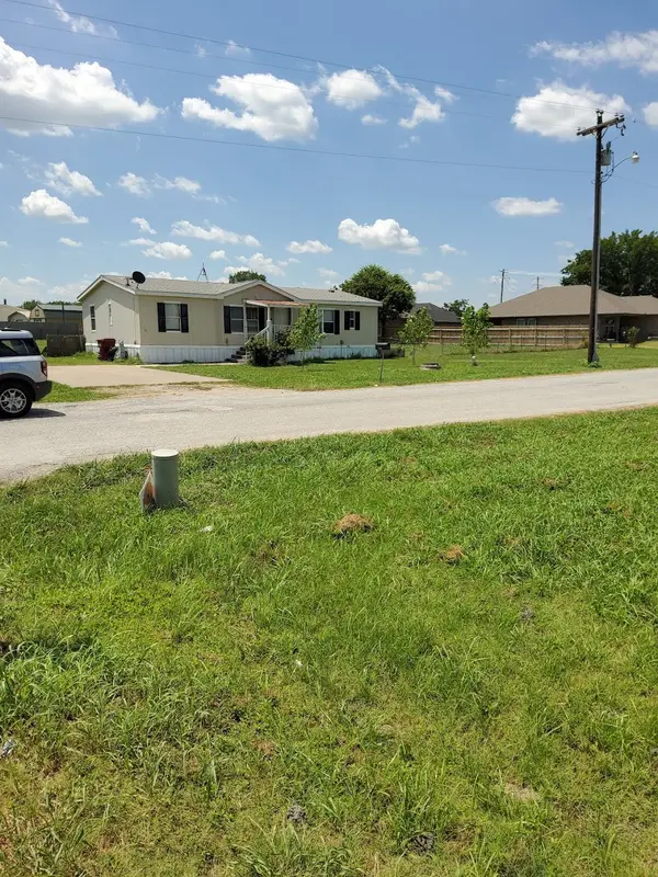 101 Pruett Street, Blue Ridge, TX 75424