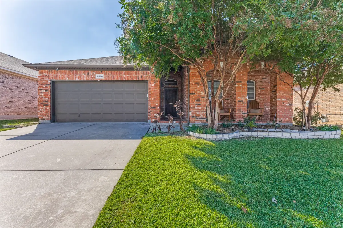 4016 Martinsburg Drive, Fort Worth, TX 76244 - Image #1