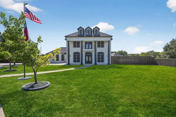 3270 Katy Kourt E, Midlothian, TX 76065